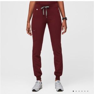 FIGS scrubs. Maroon XXS Zamora joggers.